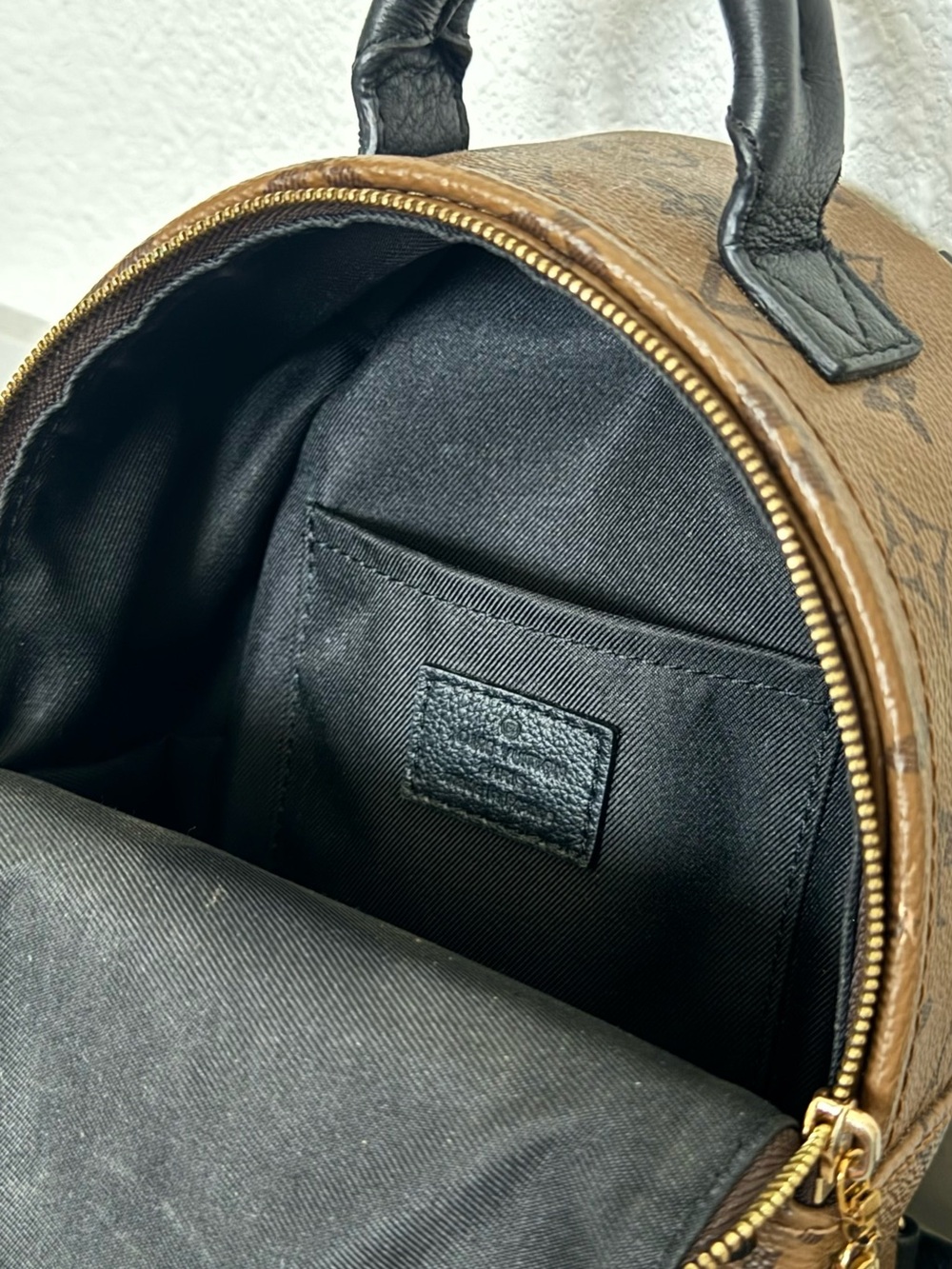 Mini backpack - Picture 3 of 5